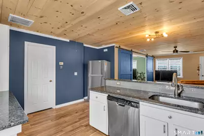 2 Plymouth Court #2, Clinton, CT 06413 - Photo 5