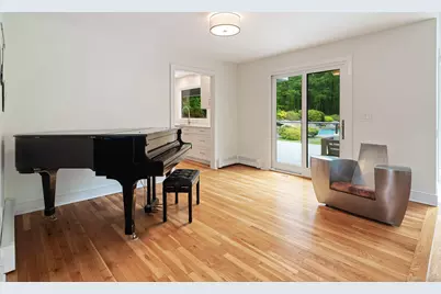 78 Pin Oak Lane, Wilton, CT 06897 - Photo 5