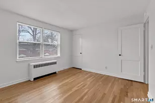 52 Arnold Way, West Hartford, CT 06119 - Photo 15