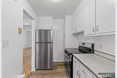 52 Arnold Way #52, West Hartford, CT 06119 - Photo 11