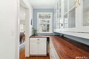 84 Algonquin Rd, Fairfield, CT 06825 - Photo 13