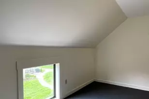 14 Algonquin Ln, Stratford, CT 06614 - Photo 17