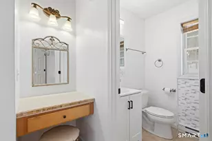 1541 N Rd, Groton, CT 06340 - Photo 27