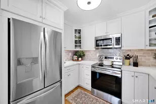 78 Landing Cir, Suffield, CT 06078 - Photo 15