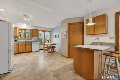 24 Tower Hill Road, Clinton, CT 06413 - Photo 11