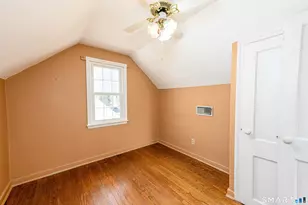 45 Westview St, Hamden, CT 06514 - Photo 23