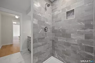 488 Commanche Ln, Stratford, CT 06614 - Photo 17