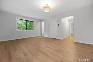 488 Commanche Ln, Stratford, CT 06614 - Photo 11