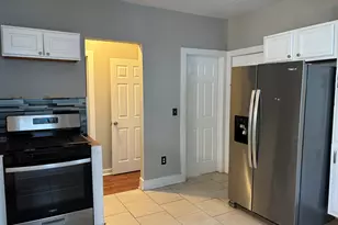 142 Lombard St, New Haven, CT 06513 - Photo 5