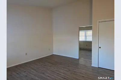 100 Hickory Street #L, Norwich, CT 06360 - Photo 3