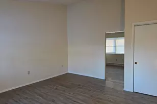 100 Hickory St, Norwich, CT 06360 - Photo 3