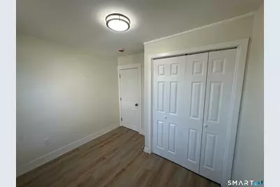 30 Jefferson Avenue, New London, CT 06320 - Photo 5