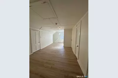 30 Jefferson Avenue, New London, CT 06320 - Photo 15