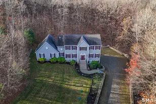 3 Sally Burr Rd, Litchfield, CT 06759 - Photo 3