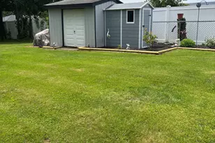 65 Cass St, Meriden, CT 06450 - Photo 7