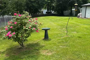 65 Cass St, Meriden, CT 06450 - Photo 9