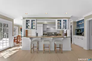 126 Lalley Blvd, Fairfield, CT 06824 - Photo 9