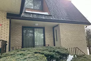 6 Bouton St E, Stamford, CT 06907 - Photo 9