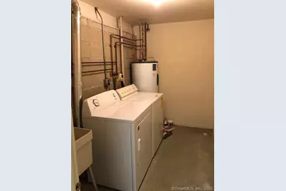 6 Bouton Street East #4, Stamford, CT 06907 - Photo 9