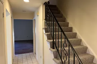 6 Bouton St E, Stamford, CT 06907 - Photo 3
