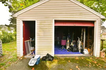 102 Brown Street, West Haven, CT 06516 - Photo 9