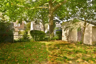 102 Brown Street, West Haven, CT 06516 - Photo 7