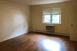 32 Bouton St E, Stamford, CT 06907 - Photo 5