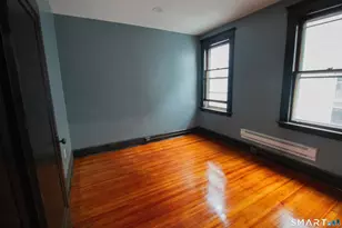 73 Lounsbury St, Waterbury, CT 06706 - Photo 7