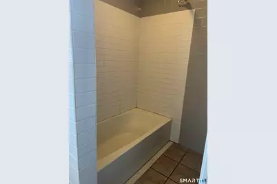 227 Arctic Street, Bridgeport, CT 06608 - Photo 13