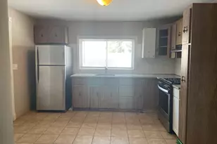 227 Arctic St, Bridgeport, CT 06608 - Photo 15