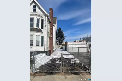 227 Arctic Street, Bridgeport, CT 06608 - Photo 19