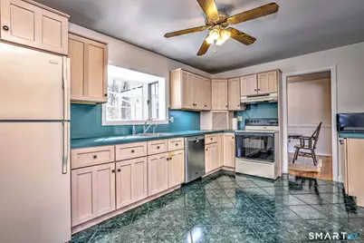 30 Crestview Terrace, Wallingford, CT 06492 - Photo 11