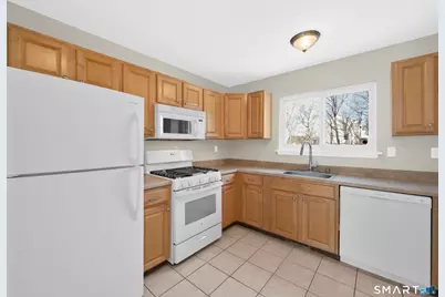 28 Larkspur Drive #28, Cromwell, CT 06416 - Photo 7