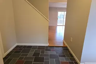 28 Larkspur Dr, Cromwell, CT 06416 - Photo 9