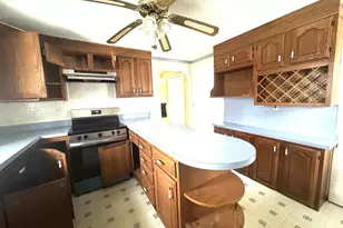 15 Upton St, Windsor, CT 06095 - Photo 9