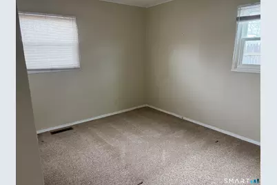 35 Hardwood Road, Plainville, CT 06062 - Photo 9