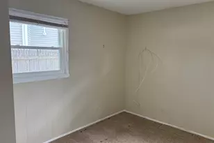 35 Hardwood Rd, Plainville, CT 06062 - Photo 13