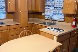 17 1st Ave, Waterbury, CT 06710 - Photo 5