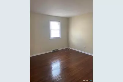 27 Manila Avenue, Woodbridge, CT 06525 - Photo 11