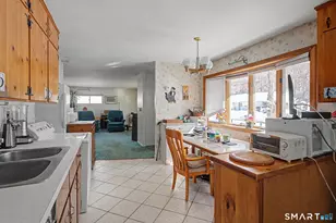 269 Burke St, East Hartford, CT 06118 - Photo 5