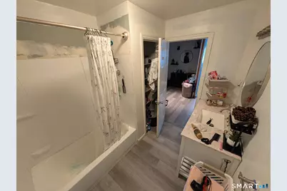 56 Catherine Street, Hartford, CT 06106 - Photo 17