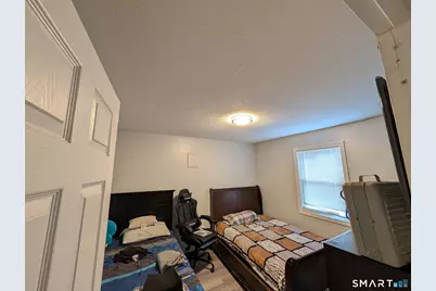 56 Catherine Street, Hartford, CT 06106 - Photo 13