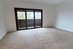 204 Towne House Rd, Hamden, CT 06514 - Photo 5