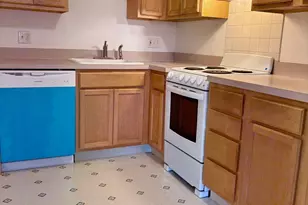 204 Towne House Rd, Hamden, CT 06514 - Photo 1