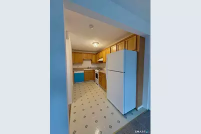 204 Towne House Road #204, Hamden, CT 06514 - Photo 7