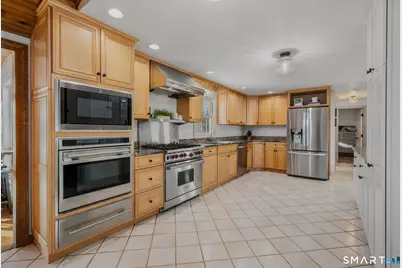 137 Yantic Lane, Norwich, CT 06360 - Photo 11