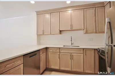 81 Courtland Avenue #81-07, Stamford, CT 06902 - Photo 7