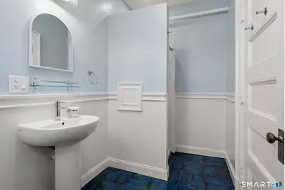 360 Farmington Avenue #5, Hartford, CT 06105 - Photo 3