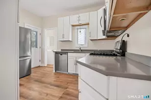 26 Kinney Ave, Norwich, CT 06360 - Photo 15