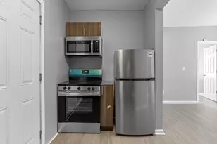 31 Whittier St, Bridgeport, CT 06605 - Photo 1